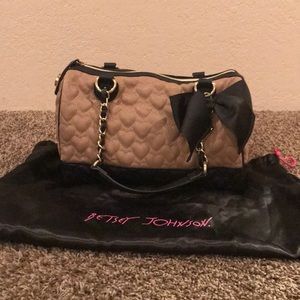 Authentic Betsey Johnson Black/Tan Heart Purse